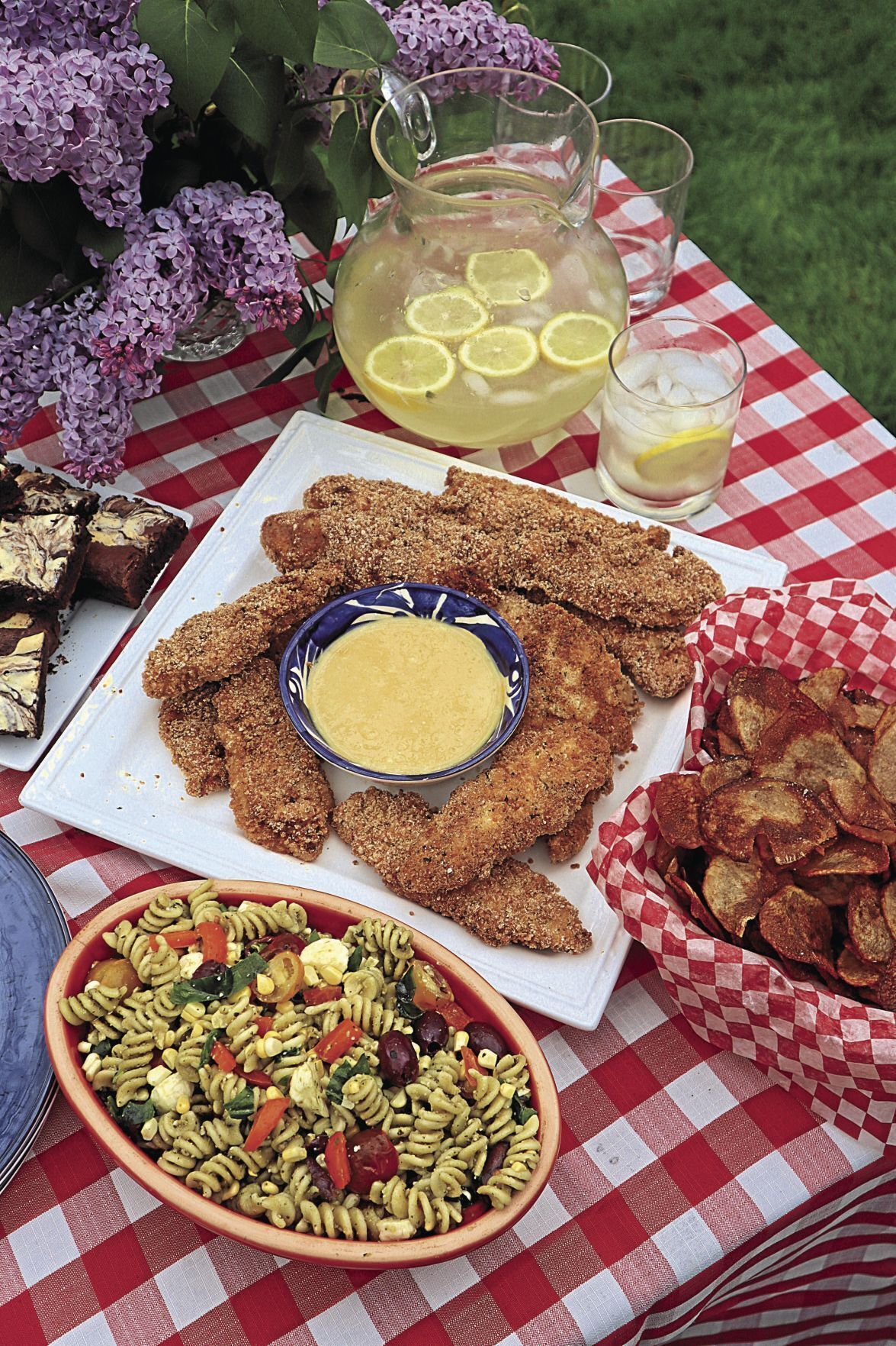 ENTG-HDY-MOTHERSDAY-PICNIC-1-PG